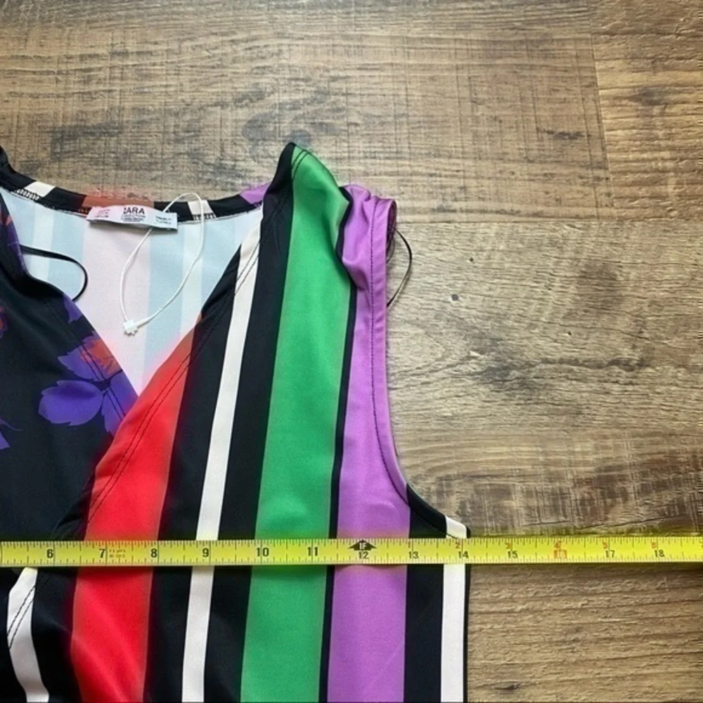 Zara bodysuit with striped & floral print medium womens Zara bodysuit medium